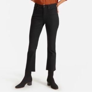 Everlane Jeans The Kick Crop Jean in Black